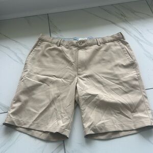Salem performance shorts